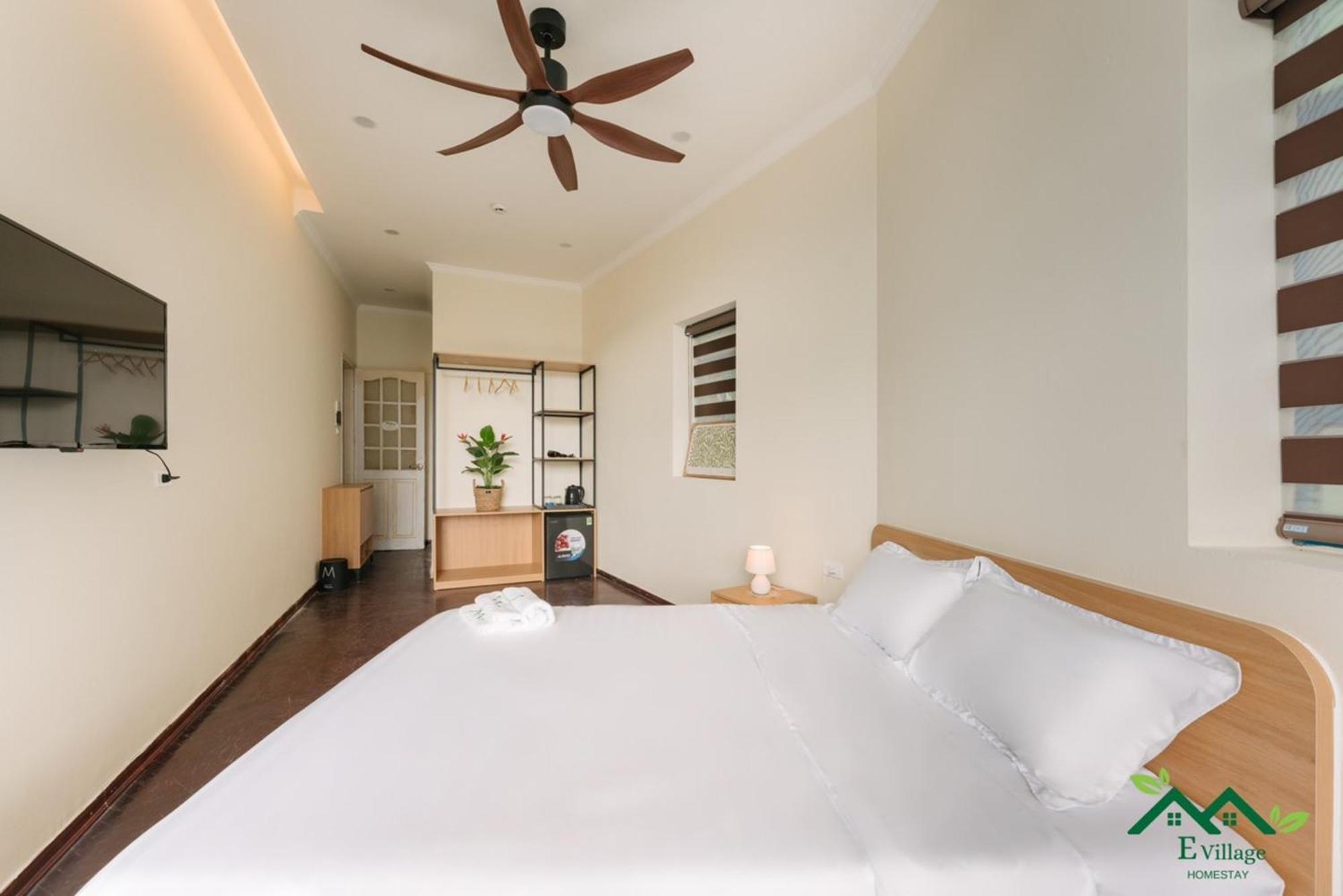 E Village Hotel ハノイ市 エクステリア 写真
