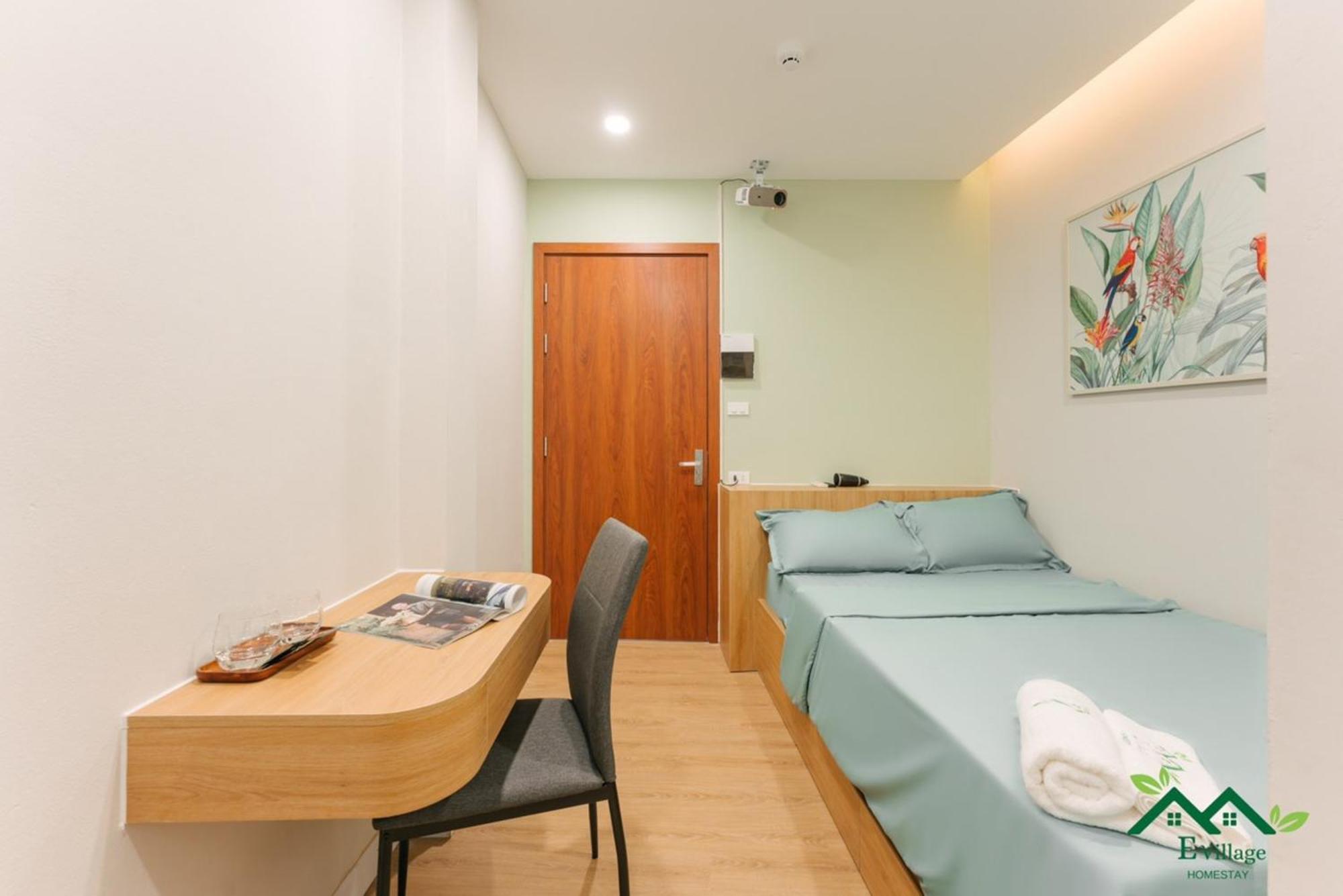 E Village Hotel ハノイ市 エクステリア 写真