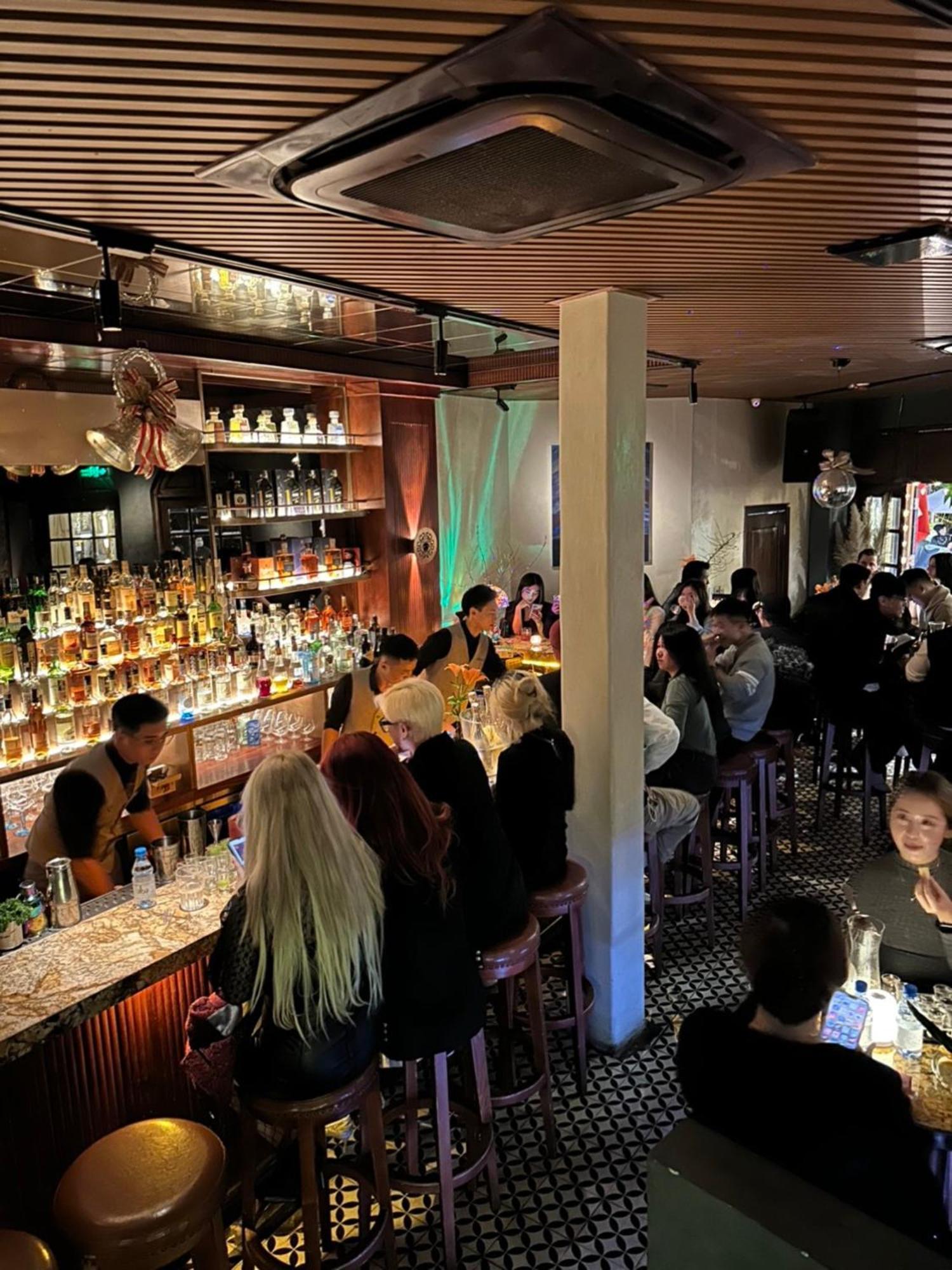 E Village Hotel ハノイ市 エクステリア 写真